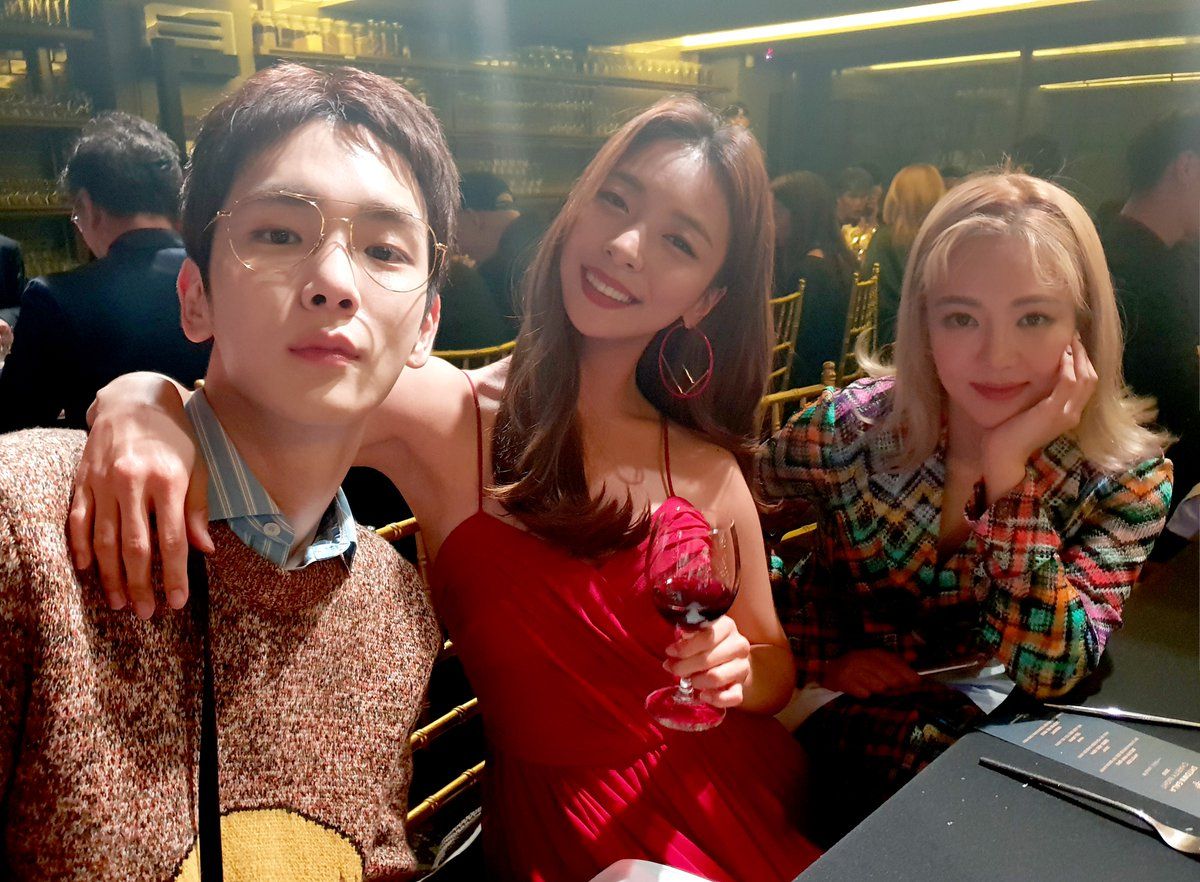 21. Luna and Hyoyeon with Key and Suho