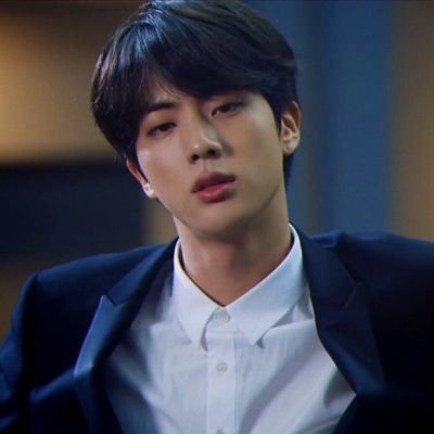 seokjin + like ooh ahhbitch the lyrics are literally "people just can& #39;t leave me alone not for a single moment im so pretty i make everyone so smitten" you can& #39;t tell me that this song doesn& #39;t give off seokjin vibes
