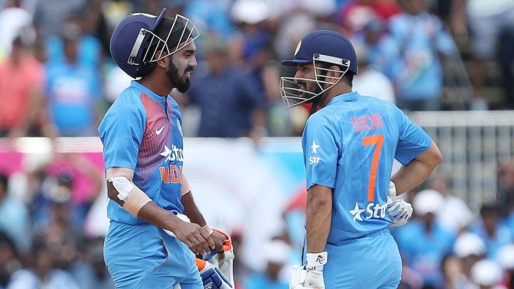 CAtrology's tweet photo. KL Rahul the ‘apt replacement’ for MS Dhoni – Gautam Gambhir https://t.co/vsNRwGQn3g https://t.co/Trx7eX9kVx
