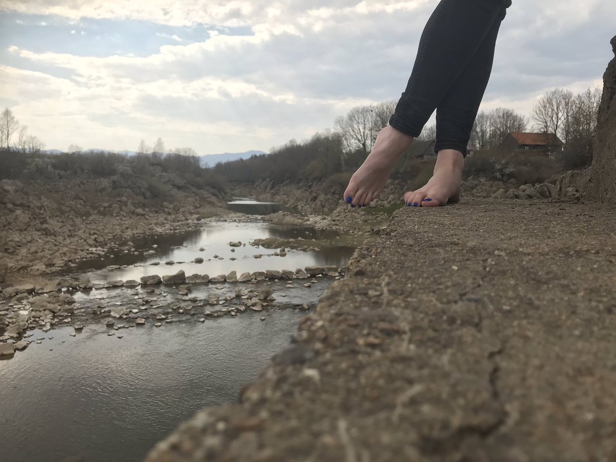 BalkanFeet's tweet photo. Such a perfect time to connect with a nature 🤗 #feetpic #feetbuyers #feetpicturesforsale #feetfindom #feetbeautiful #feetcurves #Feet #footfetısh #footpics #barefeet #publicfeet https://t.co/HEpQFBCuA2