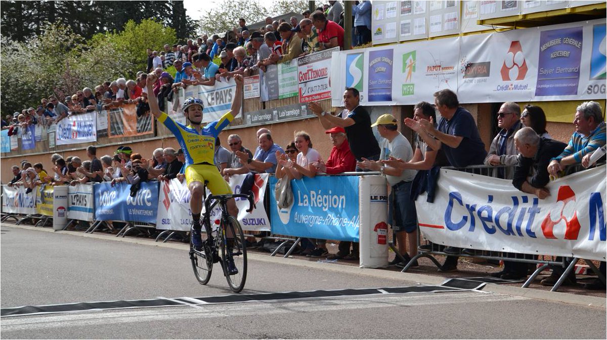 CR4CRoanne's tweet photo. Aujourd'hui, le 92ème grand prix de #vougy aurait dû s'élancer. RDV printanier des amoureux de cyclisme, cette course à vu passer les meilleurs coureurs français. L'année dernière, @faboooou s'était imposé. 
A l'année prochaine!
Prenez soins de vous !
#cr4c #cr4cpower https://t.co/cUdn5qXbum
