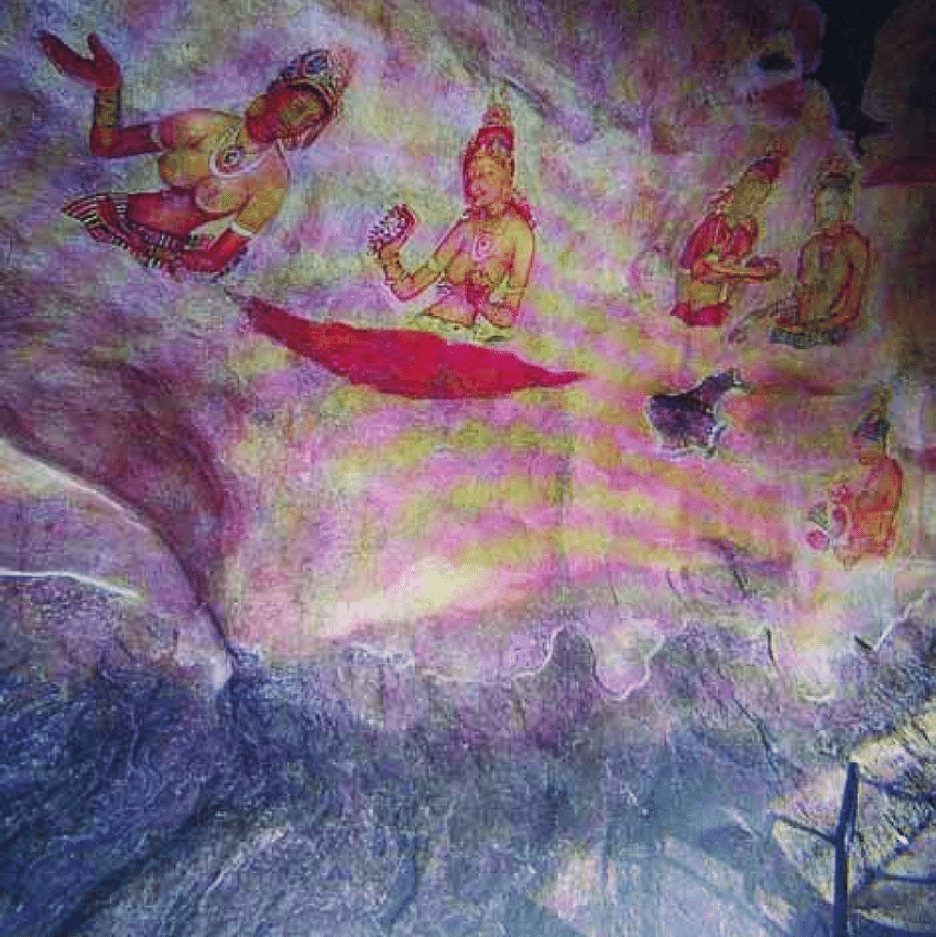 Tradition states that, this is where Mta  #Sita was held captive by  #Ravan , and one can still see Cave paintings depicting the same in here. This cave is shaped like a “giant Cobra” and is referred to as Cobra Hood cave by the natives. #Ramayana  #cobracave  #Sita
