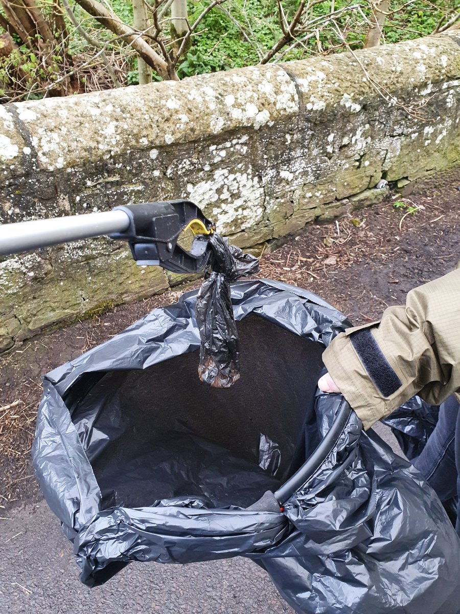 StVConservation's tweet photo. @AngusCouncil our village footfall has went up three fold during the lockdown and is being blighted by increasing number's of inconsiderate people with no regard for other people's safety. 
#KeepScotlandBeautiful #CleanUpScotland https://t.co/JZ2ZXlFEKz
