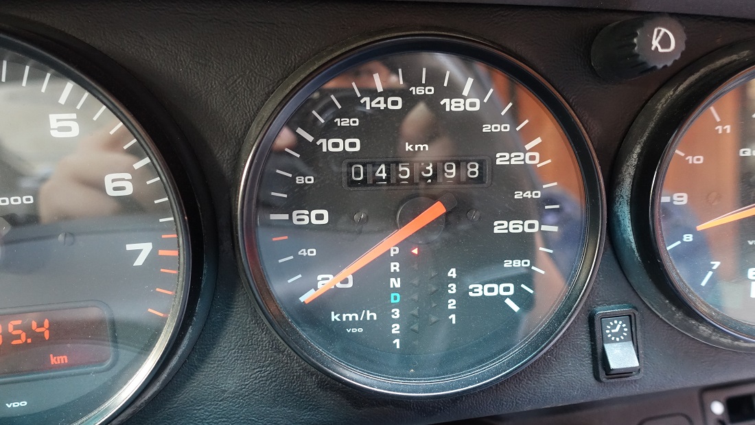 PorscheForSale2's tweet photo. ขาย PORSCHE 911 CARRERA (993) ปี 1994
รถออกศูนย์ AAS ราคาเพียง 6 ล้านบาท
นักสะสมไม่ควรพลาด 
Iris Blue Metallic with Classic Grey Interior, 45,xxx Km., 3,600 cc., 

สนใจโทร 061-559-8911

#ปอร์เช่มือสอง #รถคลาสสิค #รถยุโรป #รถสภาพดี #นัดดูรถทักครับ #รถโบราณและรถคลาสสิค https://t.co/h3mC6nXtzC
