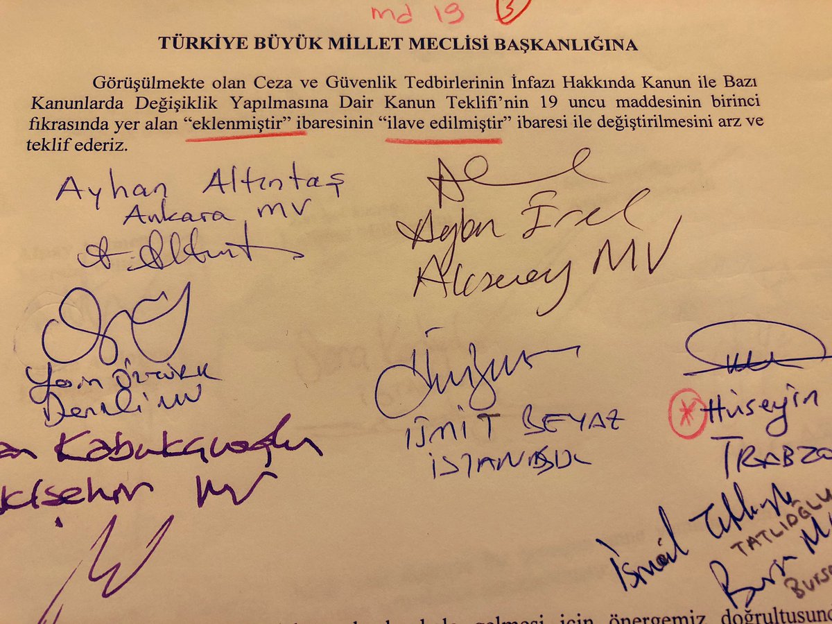 turanbulent's tweet photo. Bu kadar gündem içinde bir daha söyleyelim, en büyük sorunumuz muhalefet!

Görüşülen infaz yasasındaki en orjinal önergeyi bulun bakalım:) https://t.co/j2dgsuJkoN