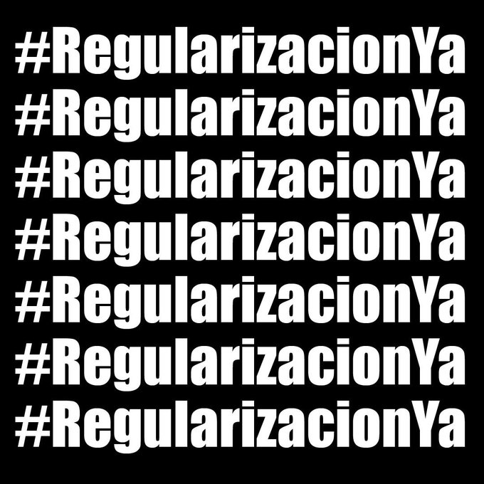 NosotrasGranada's tweet photo. Alzamos la voz por las personas confinadas en los CIEs y los CETIs, por la infancia que migra sola y las silenciadas en la mar, por las refugiadas, por las precarizadas y explotadas, a los q no pueden acceder a sanidad o una vivienda. Exigimos #RegularizacionYa @sanchezcastejon https://t.co/gPYX9g7Nde