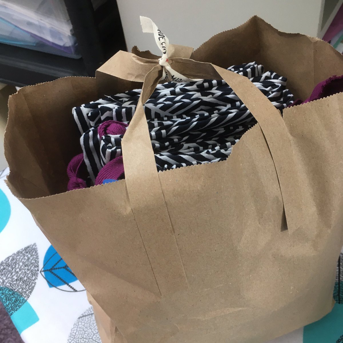 craftyady's tweet photo. 16 done, laundered and ready to be collected! #washbags #sewingforthenhs #scrubsbags #sewinginlockdown #ProtectTheNHS https://t.co/XtjpLMMIYO