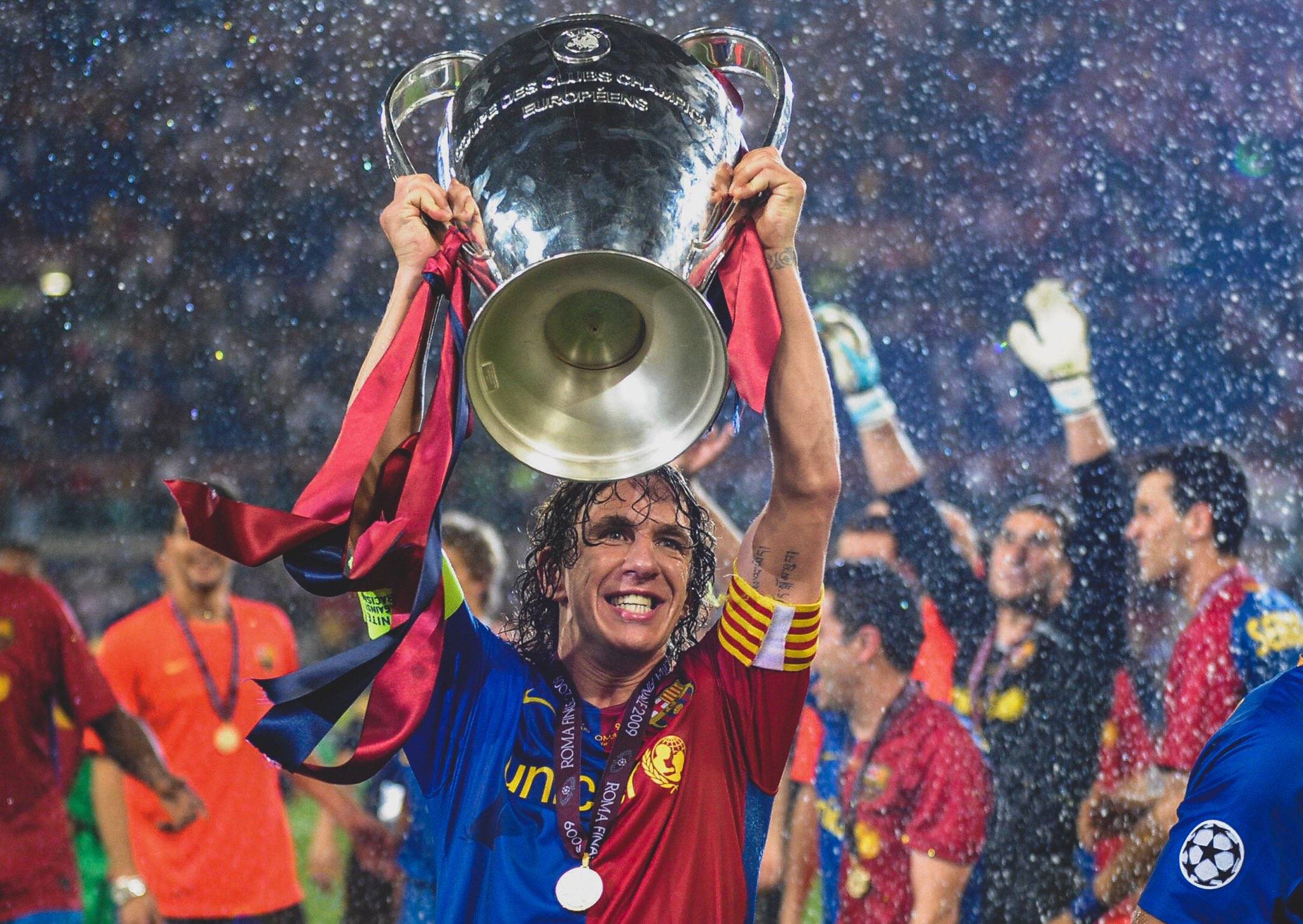 Happy Birthday 42 tahun Carles Puyol 