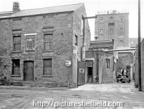 Sheffield Brewer Royally Expresses his art 😱 
oldbeersandbrewing.blogspot.com/2020/04/s-h-wa…
Cheers <a href="/SheffHistory/">Sheffield History</a> , @SheffLibraries ,<a href="/WarminsterMalt/">Warminster-Maltings</a> 
<a href="/BarnOwlMalt/">Barn Owl Malt</a> ,<a href="/VoyagerMalt/">Voyager Craft Malt</a> ,<a href="/minchmalt/">Minch Malt</a> , <a href="/Cryermalt/">Cryer Malt</a> ,<a href="/CrispMalt/">Crisp Malt</a> ,<a href="/Malting_Company/">Malting Company of Ireland</a> Cheers all 🍺🍻🍺,
I hope you stay safe and well
