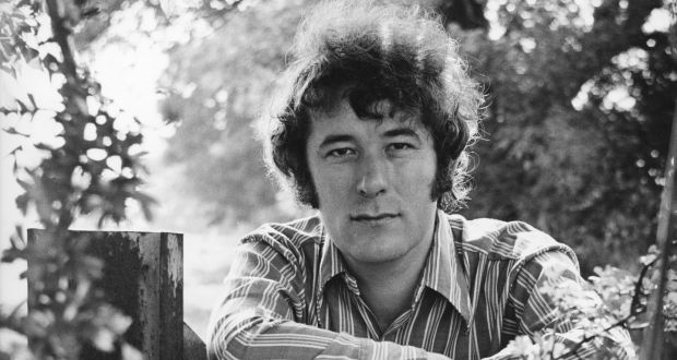 msf92165's tweet photo. Born #OTD April 13, 1939, #MasterPoet #NobelLaureate and lovely man #RIPSeamusHeaney....reading him is always "intimate and helpful, like a cure/You didn't notice happening" https://t.co/vwbpCc8wXv