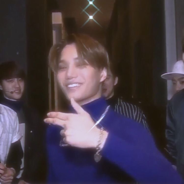 Jongin as 90s heartthrob: a thread
