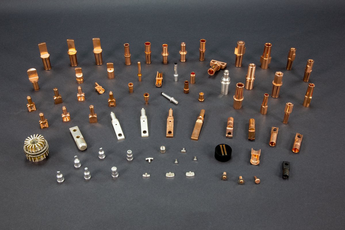 DawsonShanahan's tweet image. How can a Dawson Shanahan engineered solution help you keep costs down?

We #coldform all our #components which means we not only reduce scrap metal by up to 60% with other machining processes but reduce total cost reductions by up to 70%. Learn more here: hubs.ly/H0plDNP0