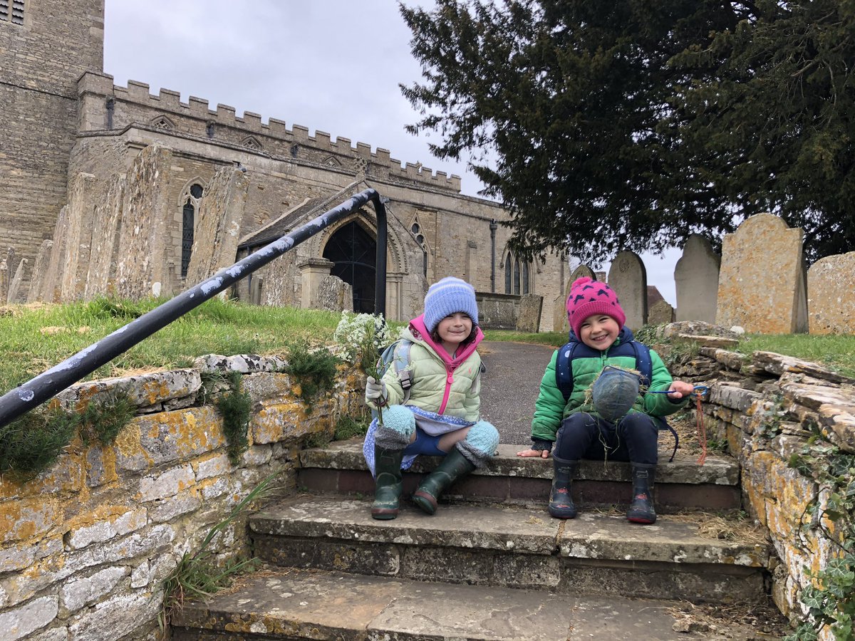 CharliElphinst1's tweet photo. @Reginald_Elton We’ve been on a Spring journey around the village and collected signs of ‘new life’ and made them into a picture #eastermonday #newlife https://t.co/4KztZLv9wR