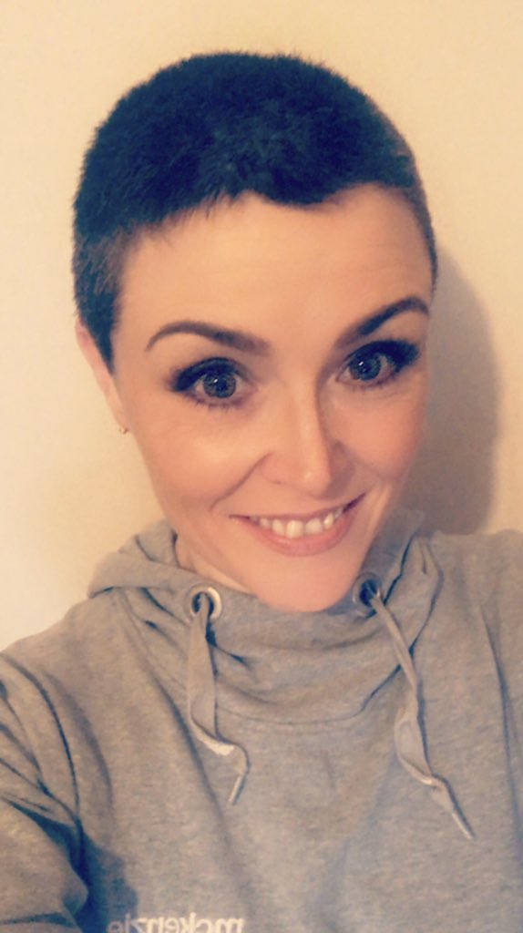 Brooksmeisters's tweet photo. And that my friends is what a lockdown haircut looks like!! Thug life?? 😳🙈🤷🏻‍♀️🤣 #itgrowsbackright #iwentthefullsineadoconnor 🤔 C’mon who’s next?? 🤣 https://t.co/qKk9u0mkxg