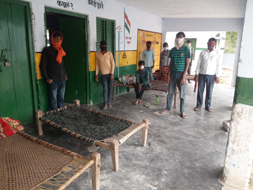 विकास खण्ड बेहेन्दर जनपद हरदोई  के कवारेन्टाइन सेंटर प्रा0 पा0 छत्ताखेरा ,gp भटौली-नन्दौली ।