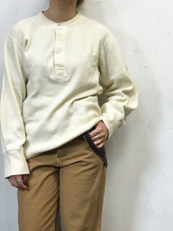 GROG_Vintage's tweet photo. WEB SHOP速報〜♪

ホワイトブラウスやビンテージ好きにはたまらない、https://t.co/1n39mKTqf2のヘンリーネックアンダーウェアなど、ド���ーン‼️とアップしました❤️

送料無料も延長となったのでぜひゆっくりとご覧になって下さい☺️

https://t.co/tmGODy1h5d https://t.co/GClMVAyAn3