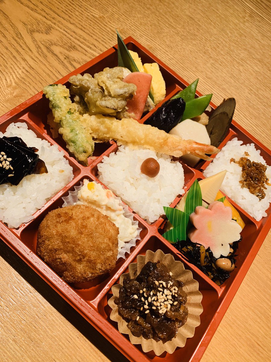 お弁当テイクアウト、デリバリーを17日金曜日からスタートします。
ご予約のみで対応させて頂きます。
沢山のご予約お待ちしてます。

※デリバリーのお客様は応相談でご対応させて頂きます。
☎️0565-35-8220