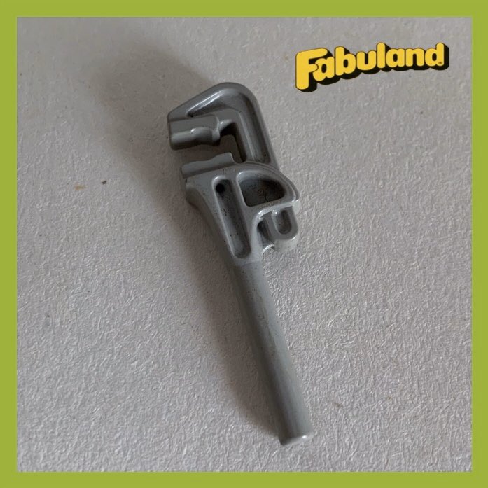 Fabuland: Wrench. This from set 3682, 1982.

#lego #legophotography #legominifigures #legominifigure #legominifig #legostagram #legofan #minifigures #legography #robinhullbuilds #legolife #legoaddict #legofan #legophoto #afol #legofabuland #fabuland