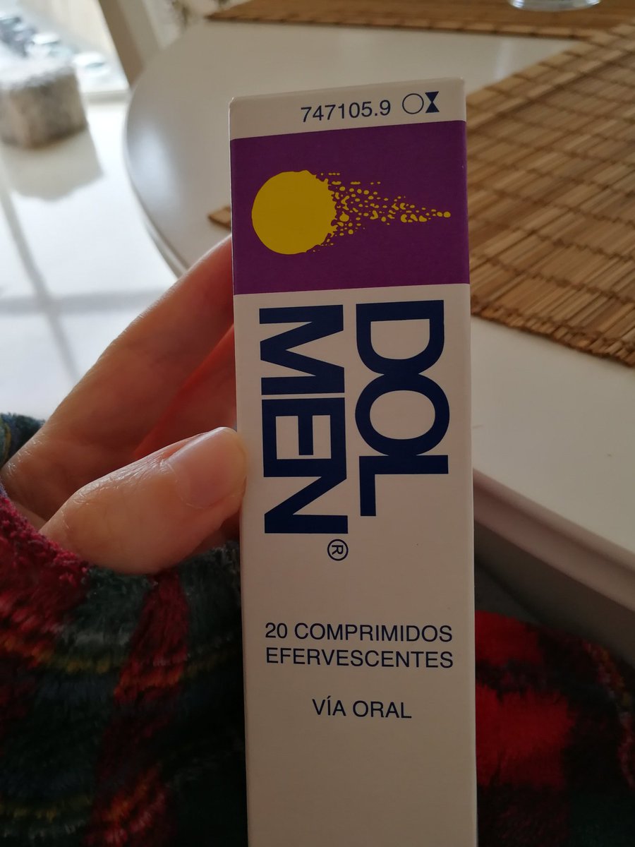 Liavva's tweet photo. Aquí, fent l'aperitiu #mitjavida #aquísufriendo https://t.co/AkVjEBXR1o
