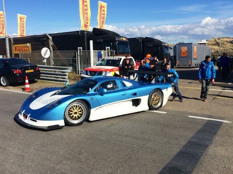 vrijrijden's tweet photo. Al jaren ziet er Pasen er zo uit ⬇️

De start van het autosport seizoen met de paasraces en Vrij Rijden! Eerst op eerste paasdag en nu alweer een paar jaar tweede paasdag🥚

Dit jaar is dat helaas even wat anders...

Hopen dat het snel weer kan!💯
Vrolijk Pasen allemaal! https://t.co/Da1oGshkx2