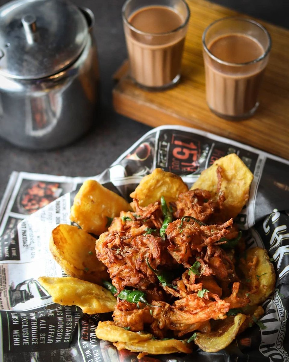 Snacking all through the day 😋
#goodfoodclicks #goodfoodinmumbai #foodlover #foodies #food #foodporn #cannon #mumbai  #foodstyling #foodphotography #foodpics #foodstyle #beatthecreativeinyou #foodphotographer #Houseparty #lockdown #mumbai
