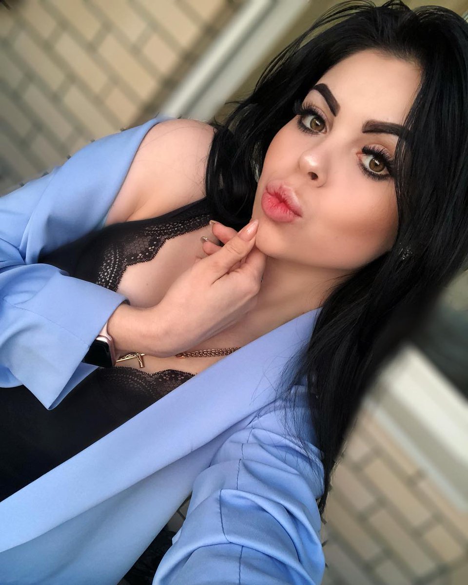 MiaPere826's tweet photo. 🔥🔥 Bomba gibi bayanlarız🔥🔥 

♨️♨️Sınırsız Sevgili  Tadında♨️♨️

🎀🎀Size Özel Kostümlerle🎀🎀

🥂🥂Beraber Alkol İçeribiliriz🥂🥂

📌📌Ne bekliyorsun tatlım📌📌

📲📲 0505 092 2761📲📲

#tekirdag https://t.co/egIPQZomLY