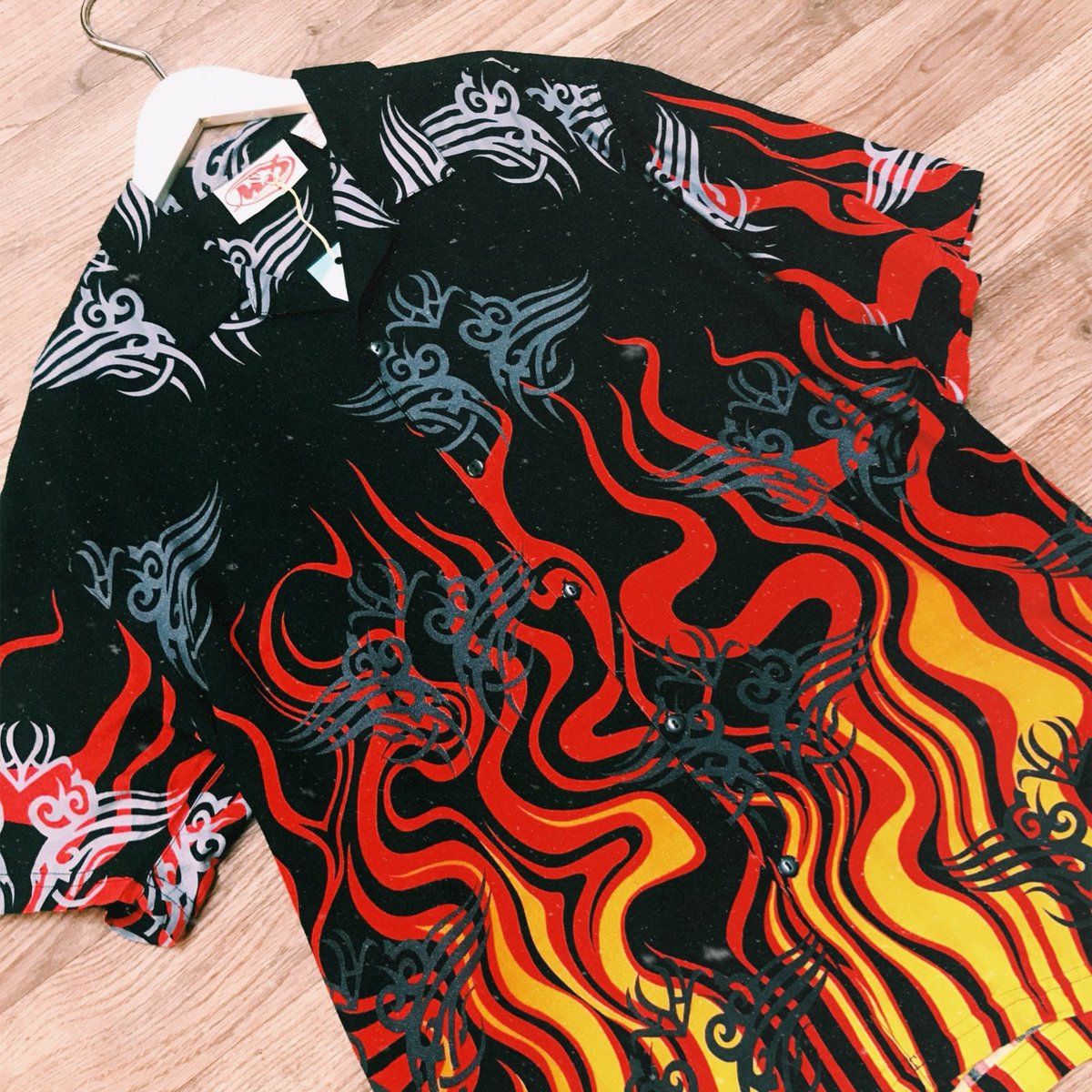 2ndfloorchester's tweet photo. Staying funky in the house πππ we've got the weirdest but coolest range of vintage 90s print shirts now available over on our Depop shop πππ
#funkyshirts #funkypattern #funkprint #wacky #coolshirts #bestshirts #vintage #vintageshirts #vintagefashion #2ndfloor #chester https://t.co/or1ain50FC