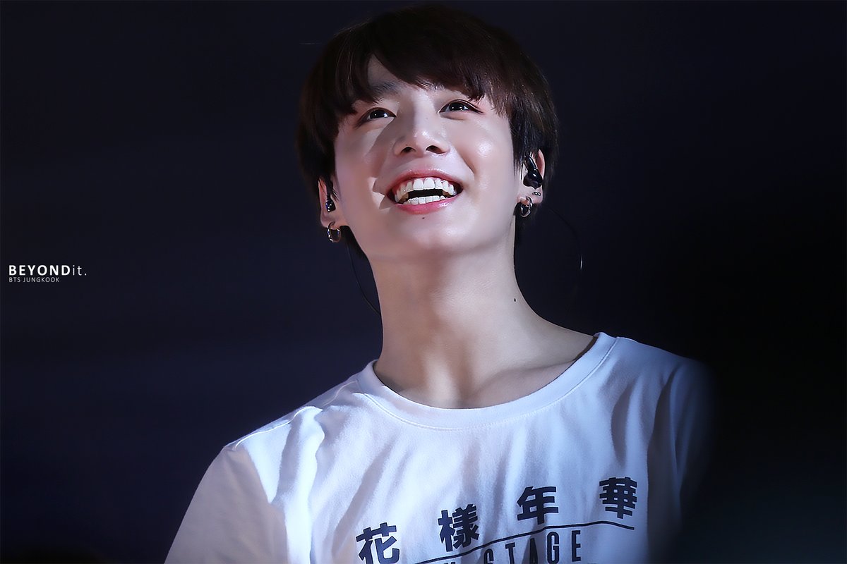 BEYONDIT_0901's tweet photo. 화양연화 ON STAGE : EPILOGUE TOUR
#정국 @BTS_twt https://t.co/befxVySNDb