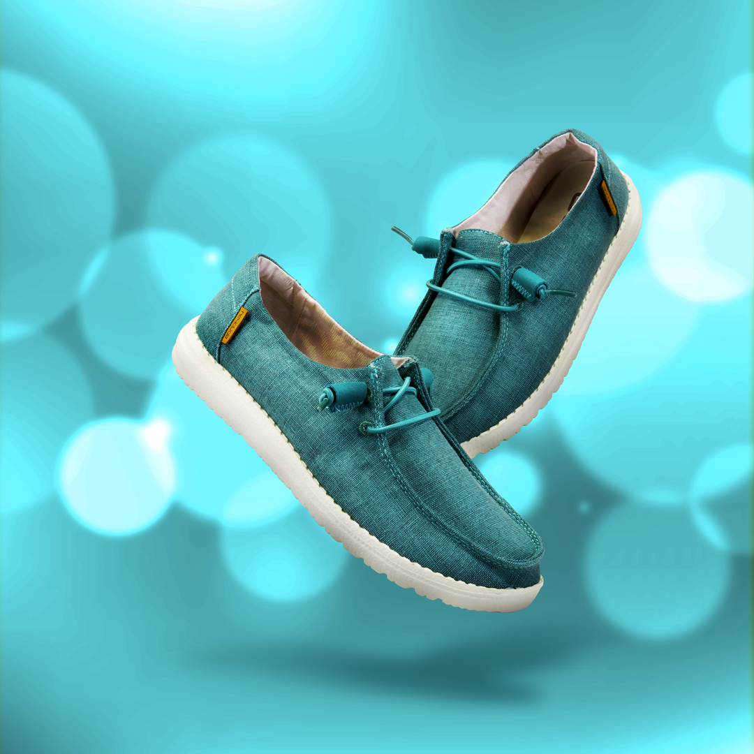 Super soft cotton uppers, Hey Dude’s women’s Wendy Chambray provides all day comfort. zcu.io/IksO  #comfortableshoes #easyon #sliponshoes #laidbackstyle #heydudeshoes #heydude