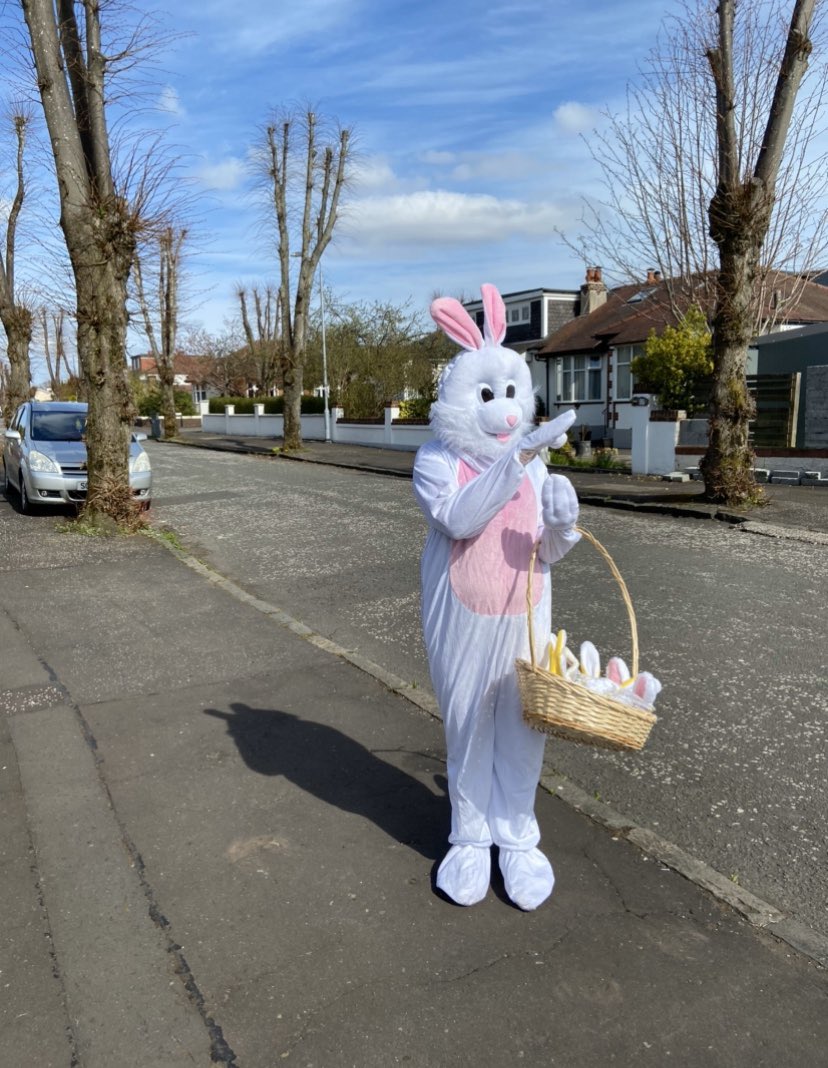 whatsheworebys's tweet photo. @thismorning My mum dressed up as the socially distant Easter bunny yesterday to cheer up some of the children! https://t.co/65CVx9I7tj