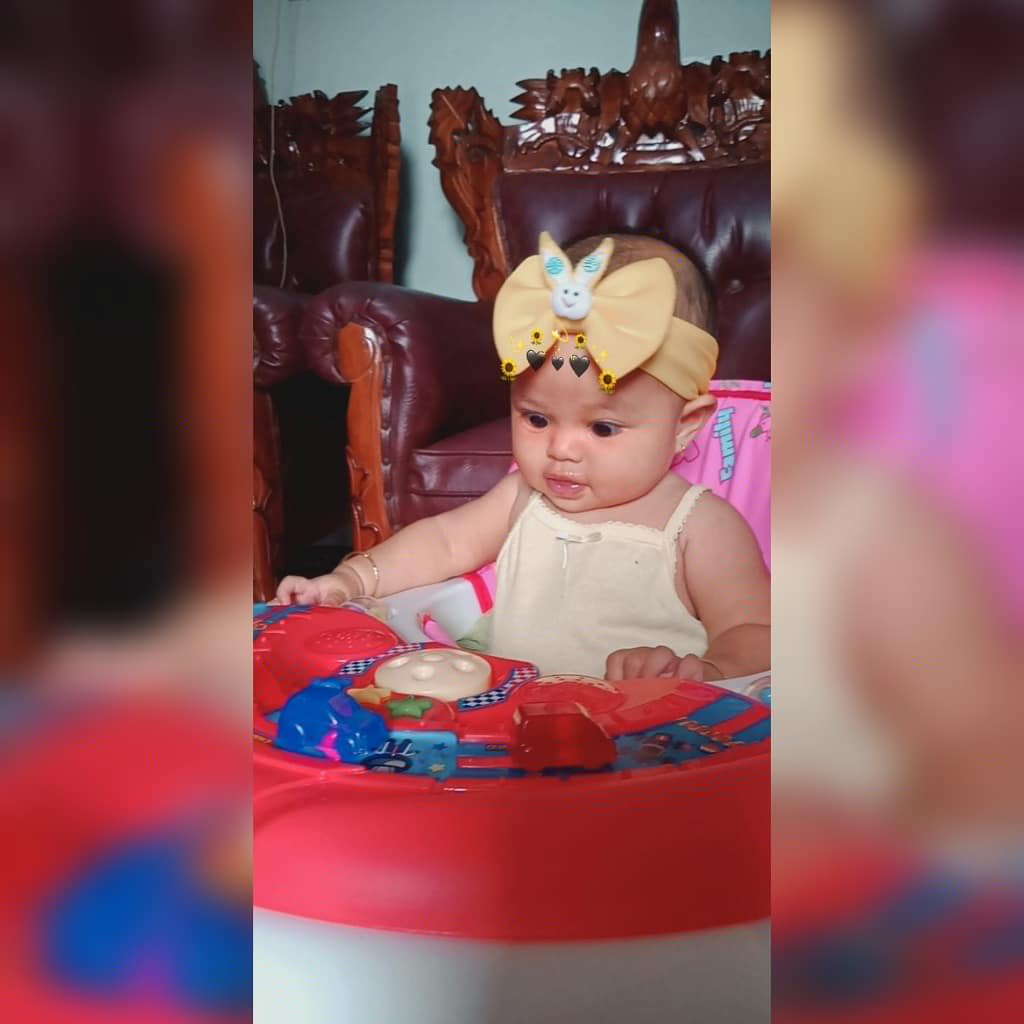 endanggwidyaa's tweet photo. tumbuh besar jd anak baik ya sayang 🌻 https://t.co/NAqPBJMopm