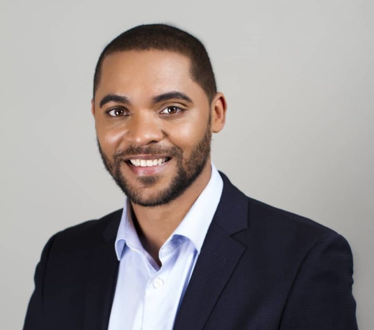 SmartAceSocial's tweet photo. Our #MCM is none other than @markessien, an illustrious Nigerian entrepreneur, business leader, software developer, startup investor, the founder and CEO of @hotelsng - a pioneer Nigerian hotel booking website, founded in 2013.
#SmartAce #HotelsNG #MarkEssien #HRSolution https://t.co/667ui7i62h