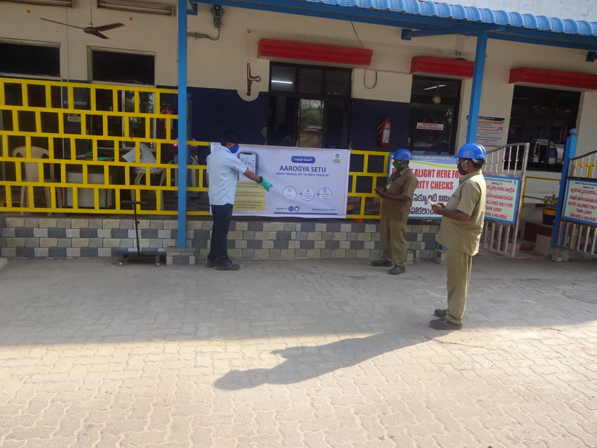 BpcRetailKTOP's tweet photo. #AarogyaSetuApp installed &amp; being used by all contract workmen,security &amp; PCVO crew of BPCL Kondapalli TOP @BPCRetailVijayw @ts_state @SaibalMukherji @Rajeshkumbhare6 @8singhi @singharunbpcl @cmdbpcl @BPCLretailVwada  @BPCLimited @narendramodi @dpradhanbjp @PMOIndia https://t.co/uBUniJHYBt