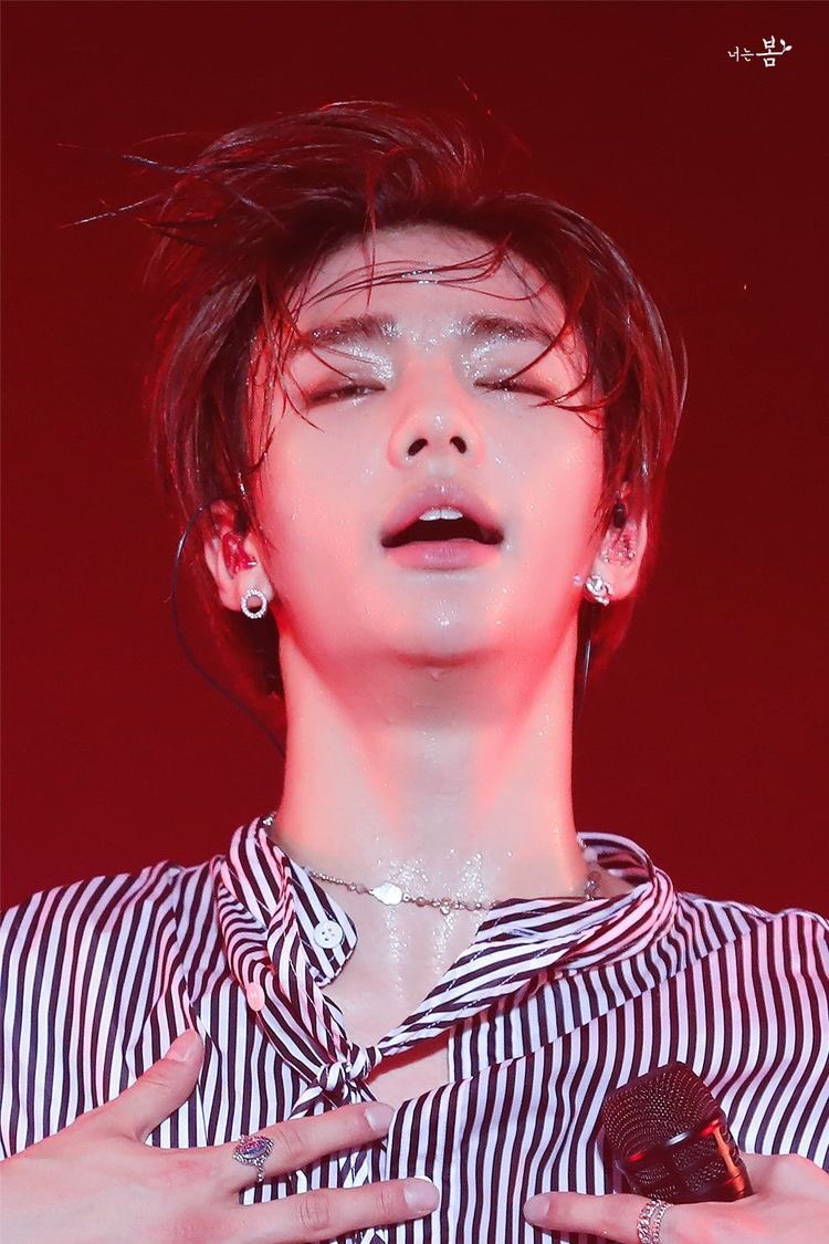 Hwang Hyunjin sweating: a unholy thread