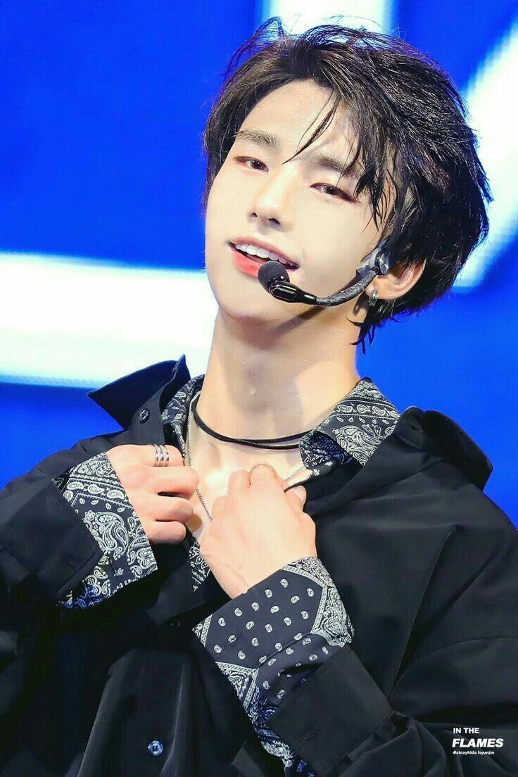 Hwang Hyunjin sweating: a unholy thread