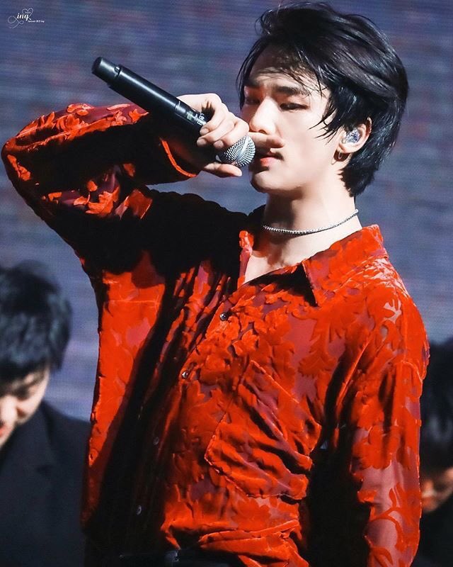 Hwang Hyunjin sweating: a unholy thread