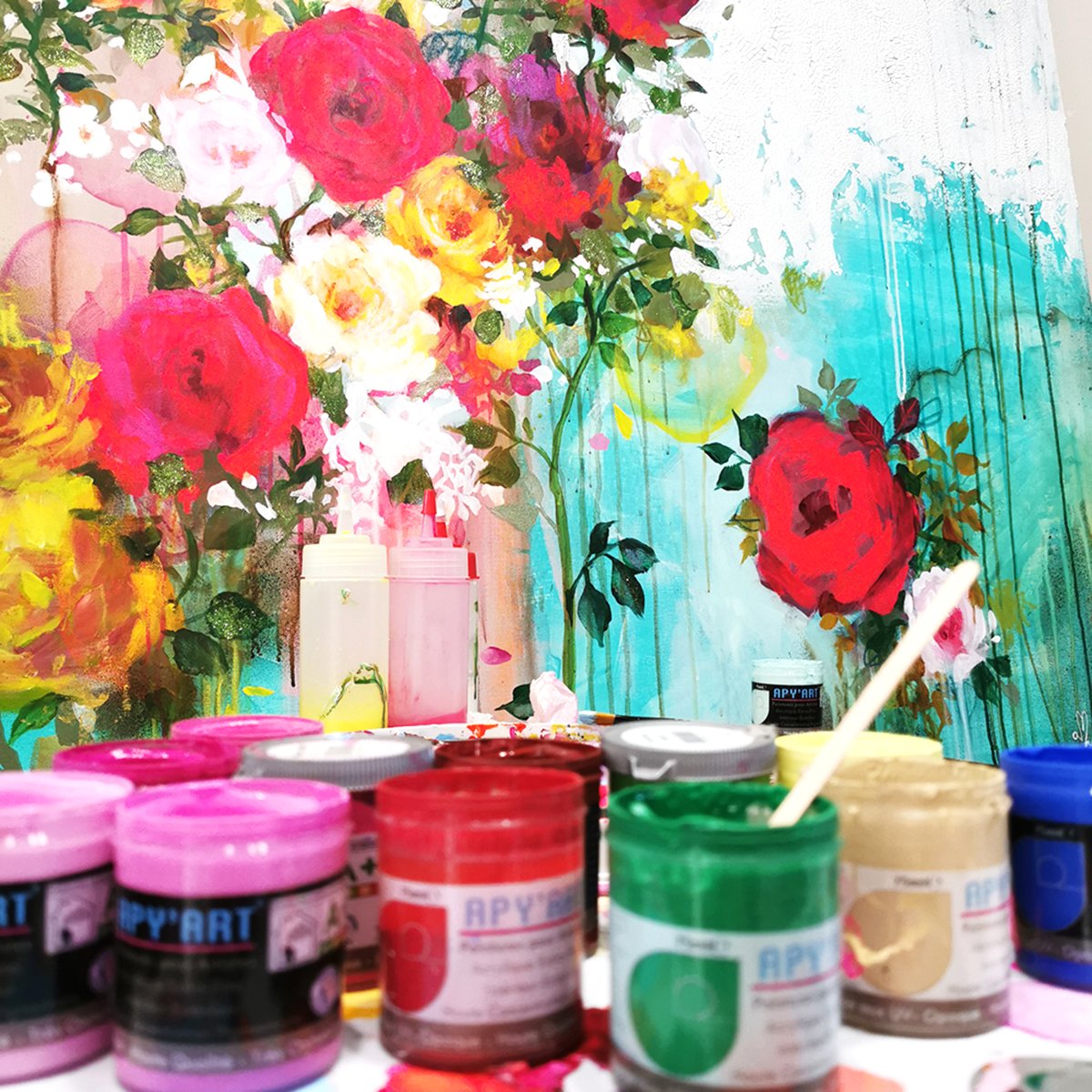 WyecliffeArt's tweet photo. A small glimpse of some fabulous new originals Amylee has been working hard to create during this time. #watchthisspace
#amylee #paris #gallery #surreyart #frenchartist #floralabstract #marseille #detail #artgallery #explosionofcolour https://t.co/nad8FyJgZh