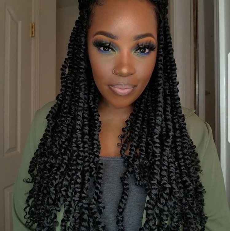 You see this new hairdo called passion twists and you like it. Which colour are you getting done?