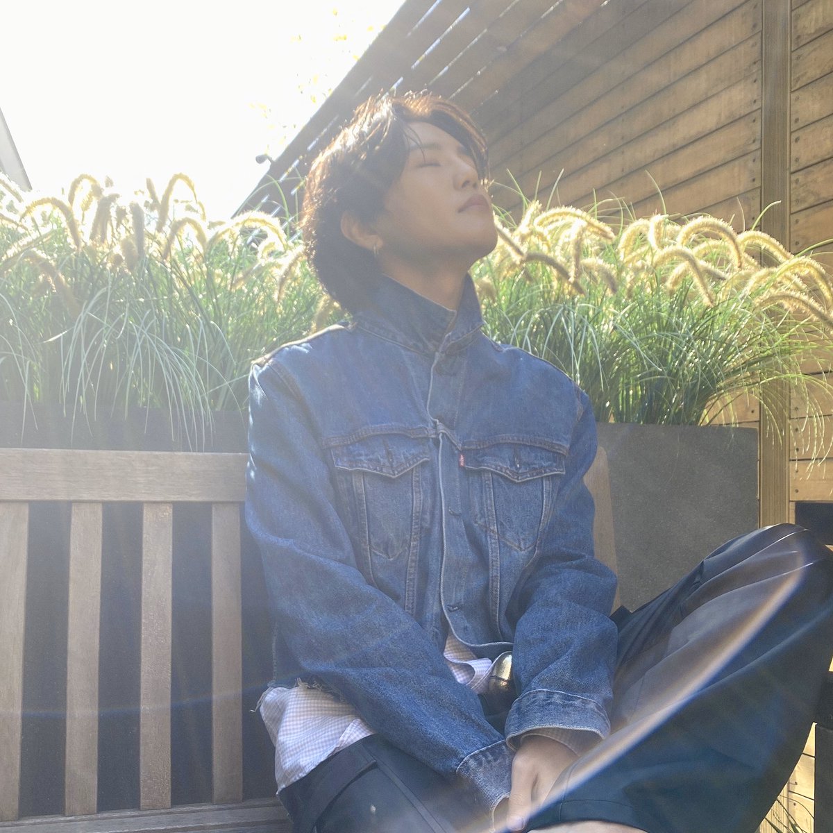 official_ACE7's tweet photo. [#에이스_동훈]
초이스 저희는 어떤 곡이든 준비됐습니다!!
히든트랙 많은 투표 부탁드려요❤️
#초이스 #에이스 #히든트랙
#CHOICE #ACE https://t.co/jBj0Prn9aW
