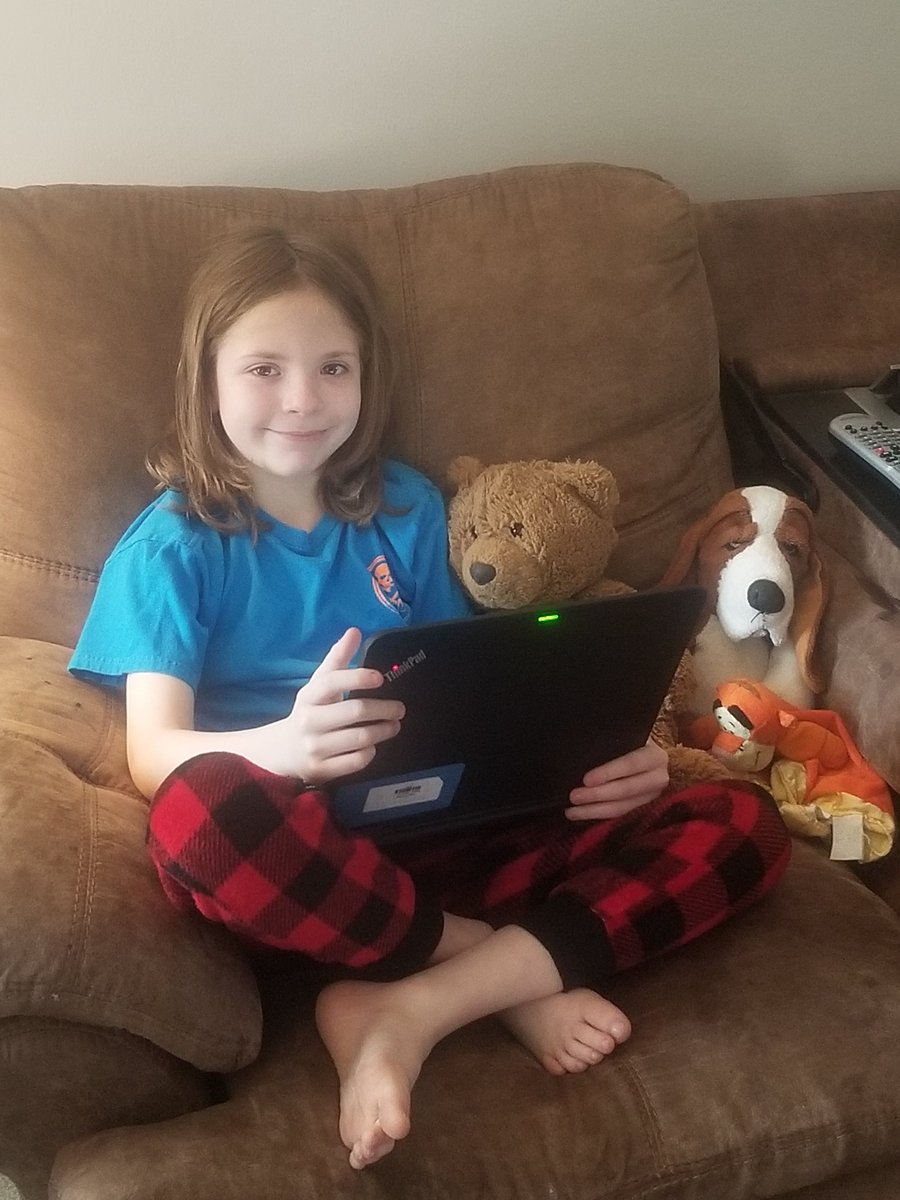 RRESPandas's tweet photo. Awesome to see so many friends reading! #RRESVirtualSpiritWeek https://t.co/pCPhb1RJhu