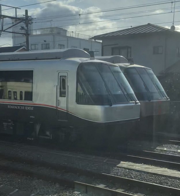 ロマンスカーのtwitterイラスト検索結果