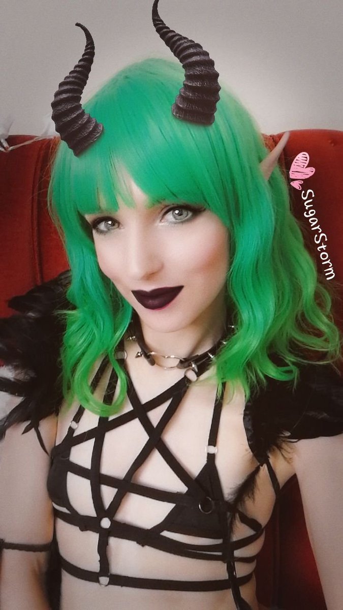 Sugar Storm’s pics and videos