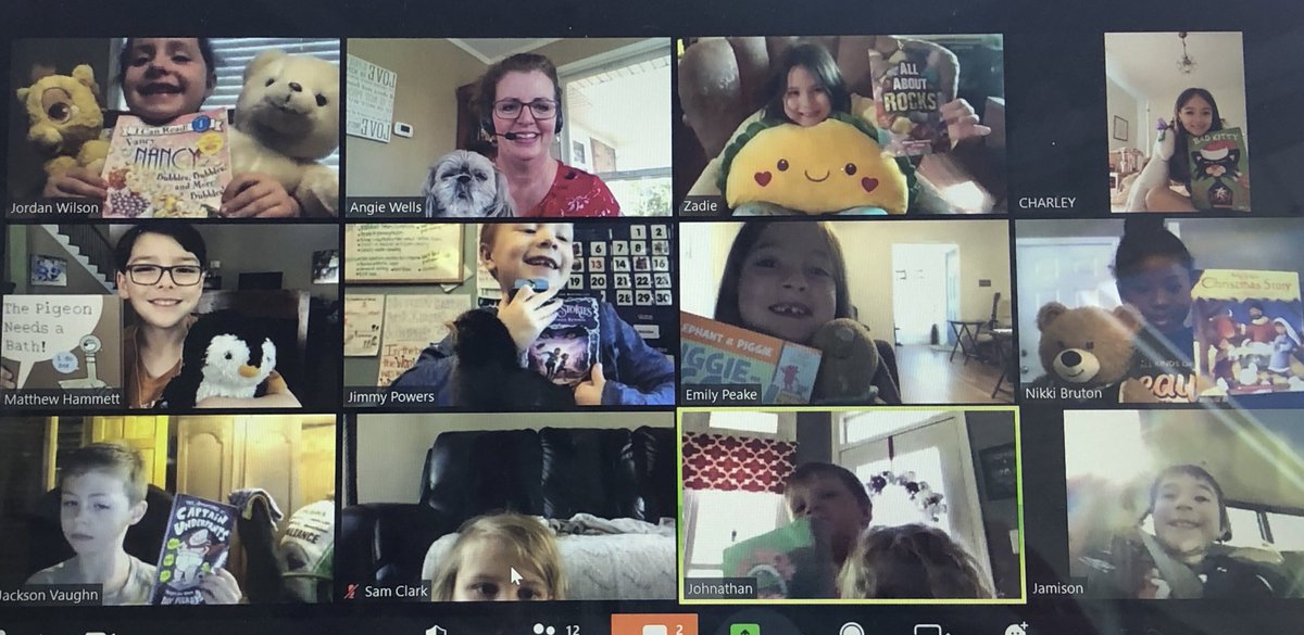 awells54321's tweet photo. #RRESVirtualSpiritWeek Zoom Meeting with favorite books and reading buddies. Love our @zoom_us time!! @SpartanburgD5 @RRESPandas #PandaPride https://t.co/N1UO8nQK8n