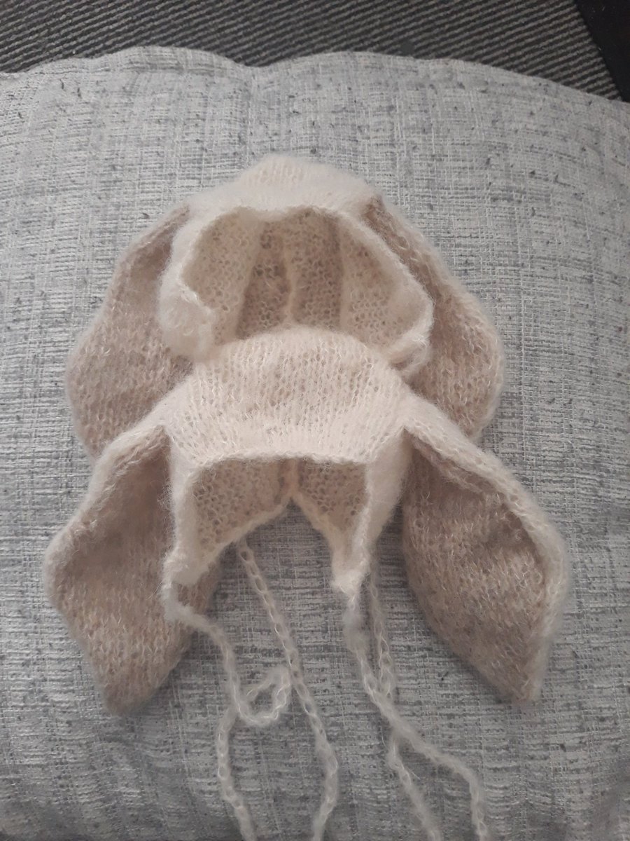 knitwitsprops's tweet photo. Newborn props ready to ship ... these are heading off to France &amp; USA 😁 https://t.co/8JPbjTpzKP