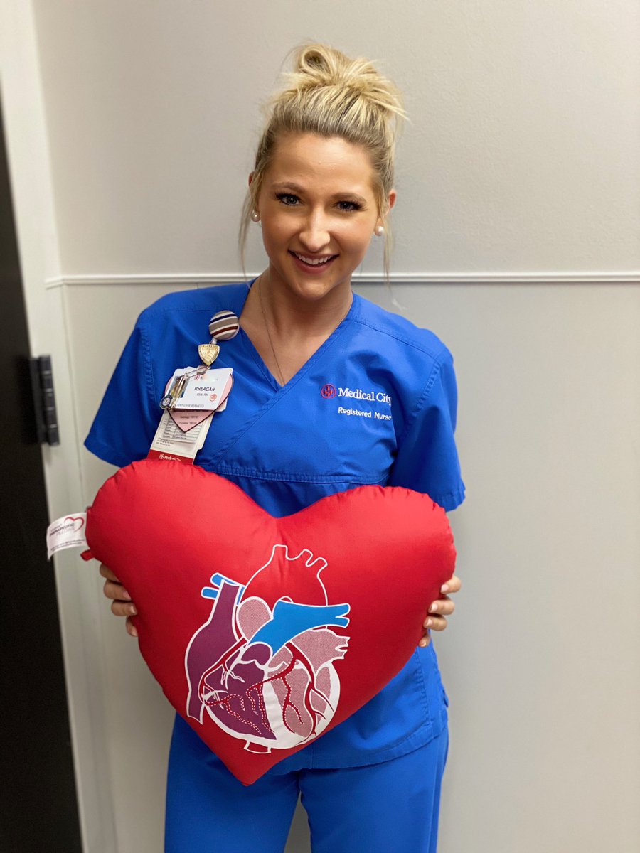 StarsIceGirls's tweet image. When these two amazing women aren’t skating and dancing at @DallasStars games, you’ll find them at local hospitals working as Registered Nurses! We couldn’t be more proud of Rheagan and Ali during these unprecedented times! We stay home for you! 💚⭐️ #staysafe #stayhome #nurses