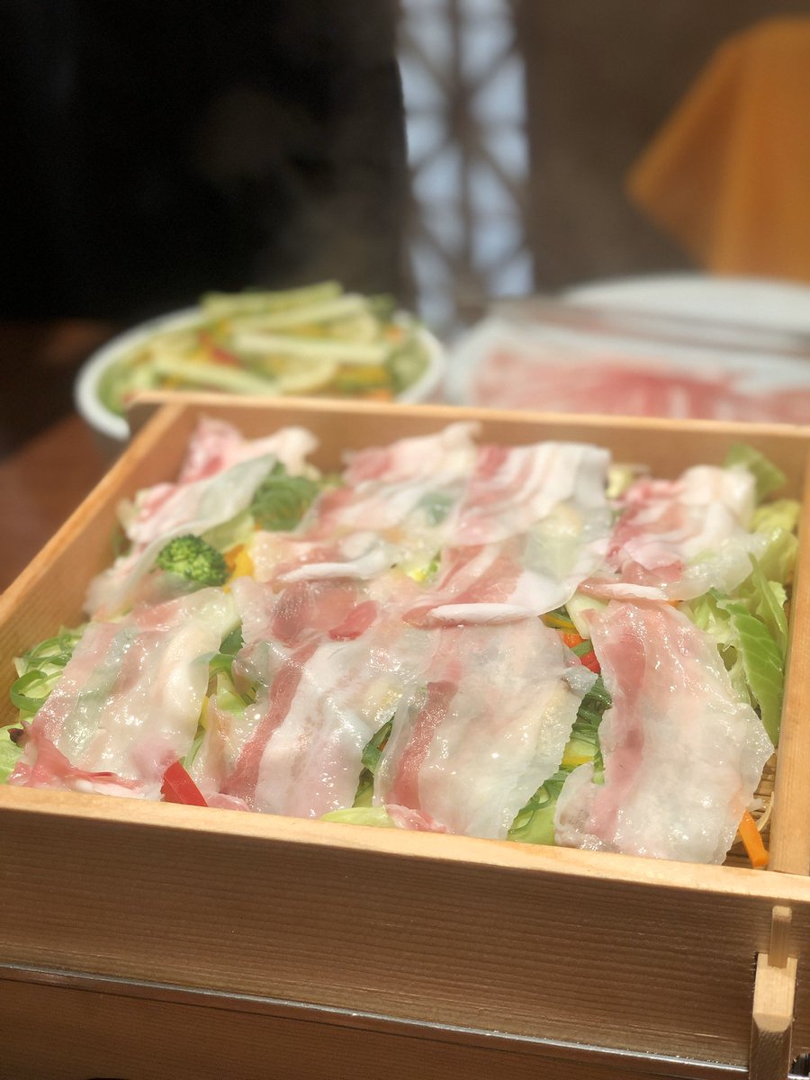 kyorco's tweet photo. 夢が叶うことと幸せになることは、どうして別物なんだろう。
NANAみてた？🤔

早く大好きな友達に会いたい🧡 https://t.co/bJWr6892Ih