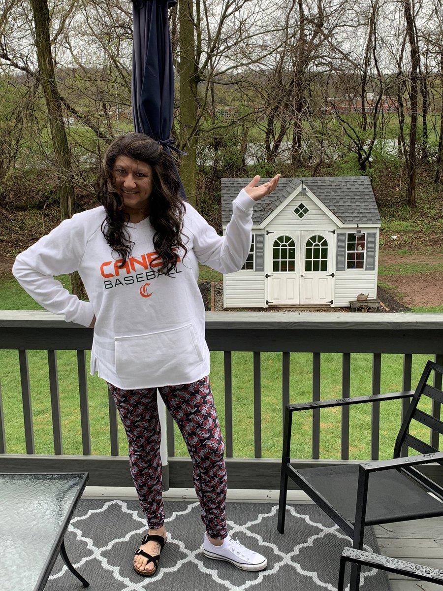 _11haleyeah's tweet photo. #NEVirtualSpiritWeek Mismatch Monday! Let’s see what a hot mess y’all are! #BobcatProud @NESD @NESD_SBI https://t.co/faqt4WX2VW