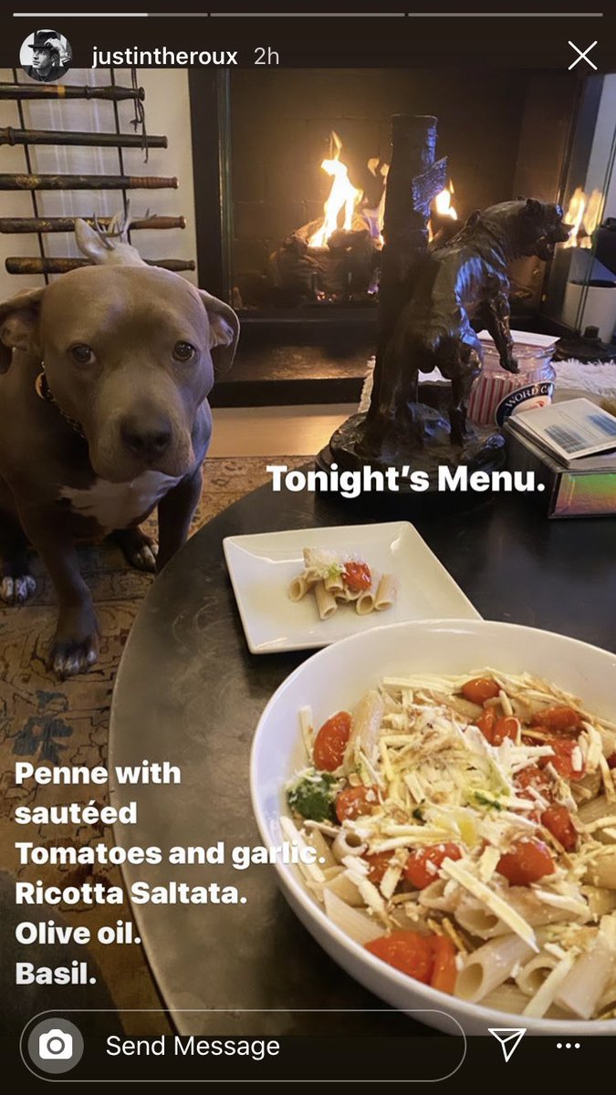 _bobbynewport_'s tweet photo. oh to be loved by someone as much as Justin Theroux loves his dog Kuma https://t.co/e5uUwQG1FC