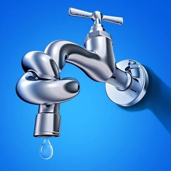 marcio_fps's tweet photo. Alô @compesa, não chega água aqui em minha rua há 5 dias, quando chega e muito fraca não sobe para a caixa, isso é um descaso com a nossa população do Cabo de Santo Agostinho, a conta continua chegando e água que é bom nada.

Matrícula 36955740 https://t.co/R4bRmTNJnB