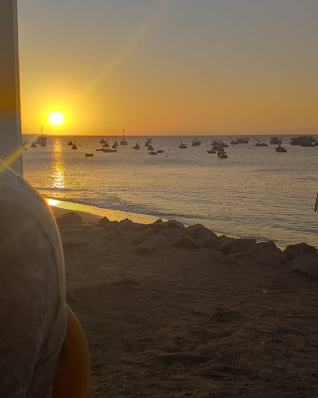 GeorgeMaykon2's tweet photo. Fortaleza, Parabéns pelos seus 294 anos!
Essa é a minha homenagem para essa cidade que me acolheu de braços abertos. Onde minha essência é comum.!
SOU DA TERRA DA LUZ! 😍🥰💕
#fortaleza #pordosol #mercadodospeixes #jangadasaomar #life #mar #aquarela #terradaluz #mucuripe https://t.co/6zu96SQhZm